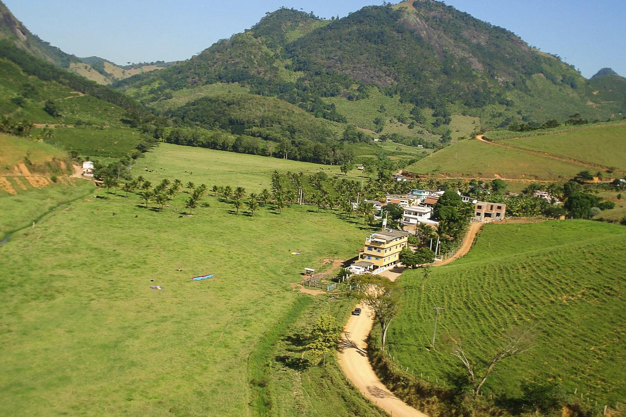 Pousada Do Zeze Alfredo Chaves Exterior photo